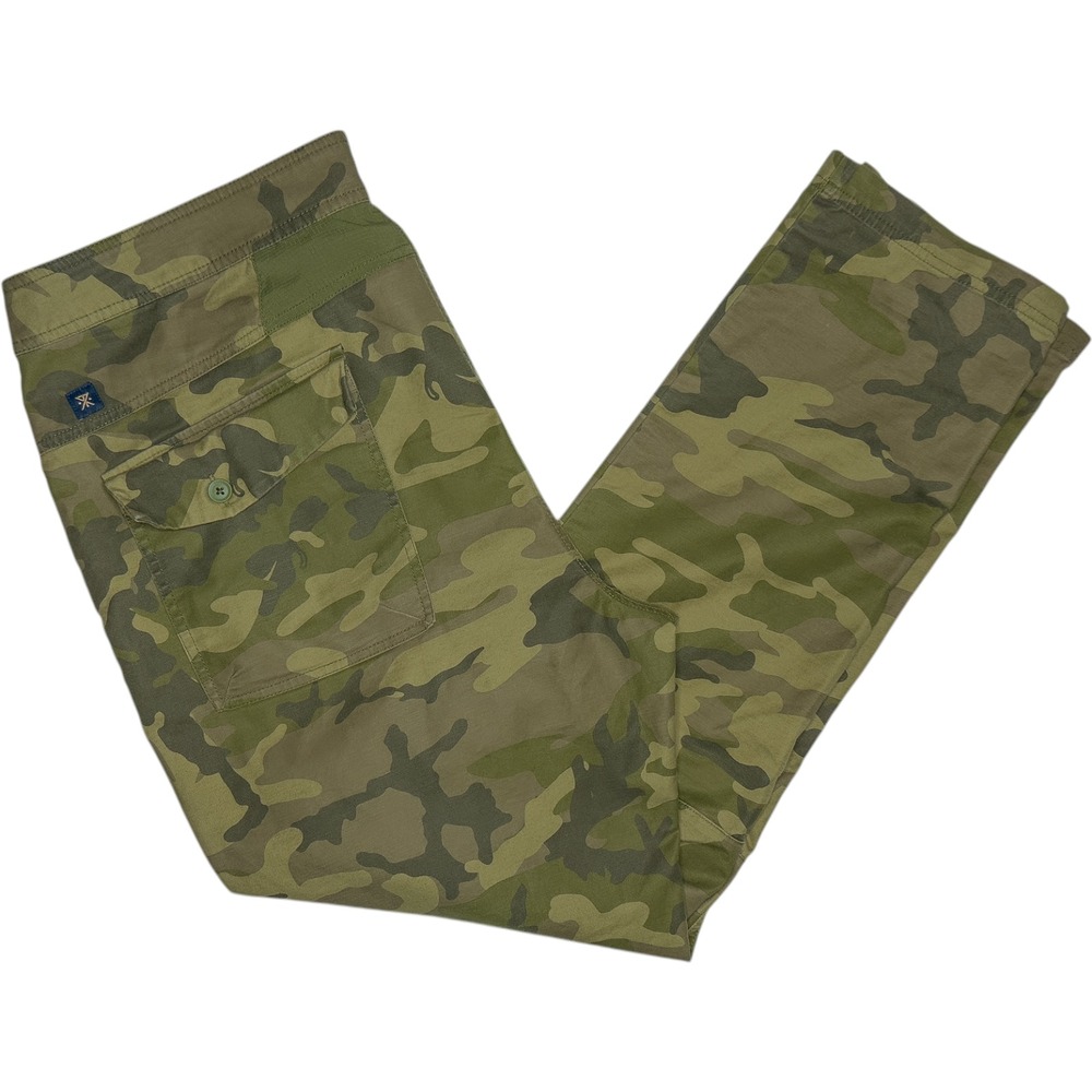 Roark Men's Camo Chinos in Olive Green